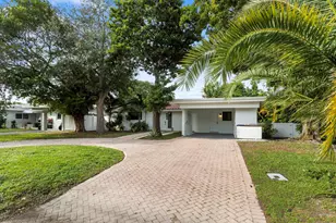 715 NE 25th Ave, Pompano Beach, FL 33062 - Photo 1