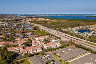 504 7th Sq, Vero Beach, FL 32962 - Photo 30