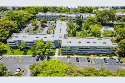 6075 N Sabal Palm Boulevard #301, Tamarac, FL 33319 - Photo 22