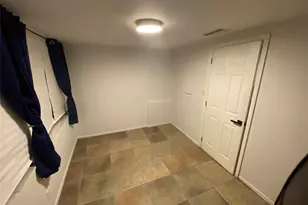 2056 NE 9th Ave, Wilton Manors, FL 33305 - Photo 6