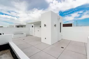 700 NE 14th Ave, Fort Lauderdale, FL 33304 - Photo 64