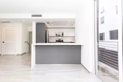 700 NE 14th Avenue #206, Fort Lauderdale, FL 33304 - Photo 10