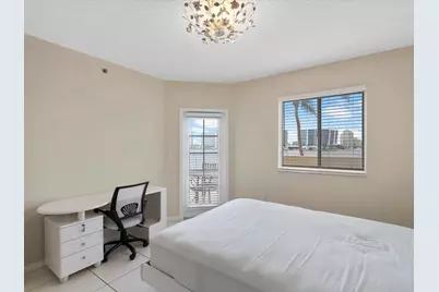 18260 N Bay Road #304, Sunny Isles Beach, FL 33160 - Photo 14