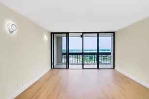 2400 Presidential Way, West Palm Beach, FL 33401 - Photo 6