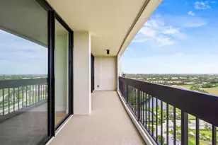 2400 Presidential Way, West Palm Beach, FL 33401 - Photo 4