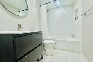 3341 NW 47th Terrace, Tamarac, FL 33319 - Photo 12