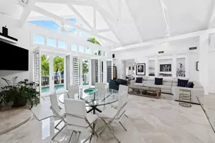 416 Isle of Capri Dr, Fort Lauderdale, FL 33301 - Photo 10