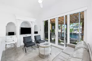 416 Isle of Capri Dr, Fort Lauderdale, FL 33301 - Photo 14