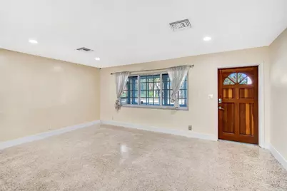 820 SE 4th Avenue, Delray Beach, FL 33483 - Photo 10