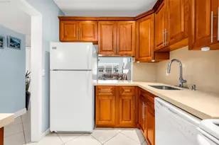 400 NE 20th St, Boca Raton, FL 33431 - Photo 14