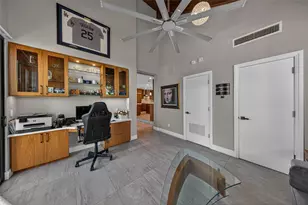 17 Portside Dr, Fort Lauderdale, FL 33316 - Photo 22