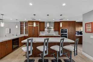 17 Portside Dr, Fort Lauderdale, FL 33316 - Photo 12