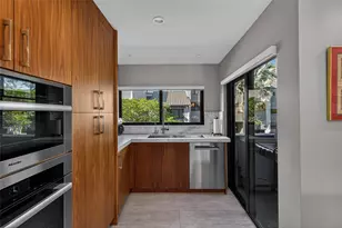 17 Portside Dr, Fort Lauderdale, FL 33316 - Photo 18