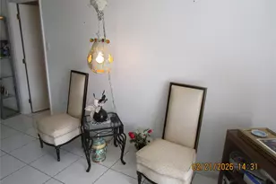 9350 Sunrise Lakes Blvd, Sunrise, FL 33322 - Photo 10