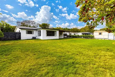 2515 NE 207th Street, Miami, FL 33180 - Photo 34