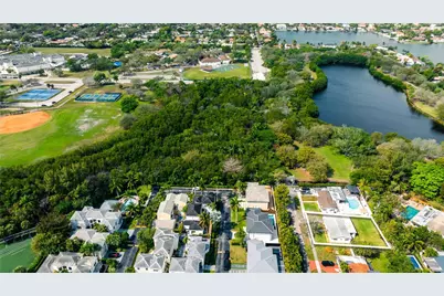 2515 NE 207th Street, Miami, FL 33180 - Photo 44