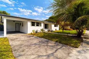 2515 NE 207th St, Miami, FL 33180 - Photo 38