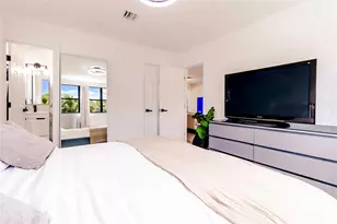 2515 NE 207th St, Miami, FL 33180 - Photo 30