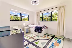 2515 NE 207th St, Miami, FL 33180 - Photo 24