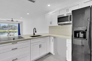 2451 SW 82nd Ave, Davie, FL 33324 - Photo 10