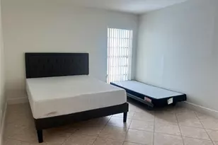 4000 N Hills Dr, Hollywood, FL 33021 - Photo 8