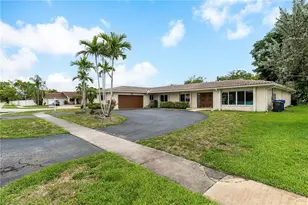 4000 N 41st Ct, Hollywood, FL 33021 - Photo 2