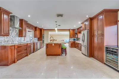 4000 N 41st Court, Hollywood, FL 33021 - Photo 8