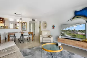 4700 Washington St, Hollywood, FL 33021 - Photo 18