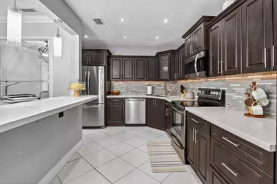 6500 SW 13th Street, Plantation, FL 33317 - Photo 2