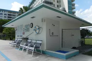 4330 Hillcrest Dr, Hollywood, FL 33021 - Photo 24