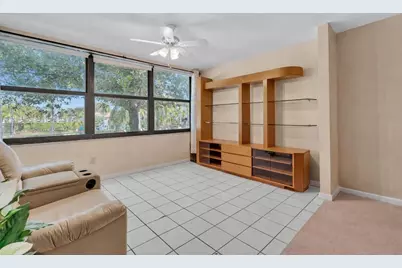 10643 W Clairmont Circle #202, Tamarac, FL 33321 - Photo 20