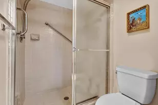 10643 W Clairmont Cir, Tamarac, FL 33321 - Photo 26