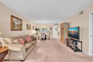 10643 W Clairmont Cir, Tamarac, FL 33321 - Photo 16