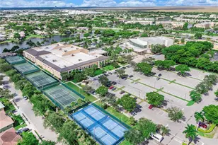 10643 W Clairmont Cir, Tamarac, FL 33321 - Photo 64