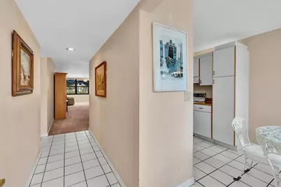 10643 W Clairmont Circle #202, Tamarac, FL 33321 - Photo 2