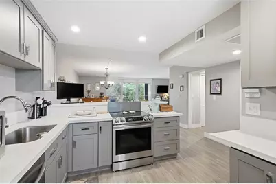 800 Cypress Grove Drive #308, Pompano Beach, FL 33069 - Photo 4