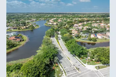 1005 Cedar Falls Drive, Weston, FL 33327 - Photo 26