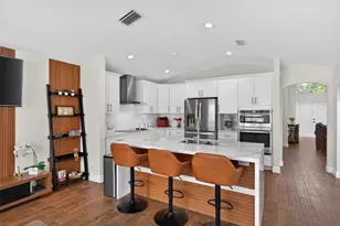 1005 Cedar Falls Dr, Weston, FL 33327 - Photo 12