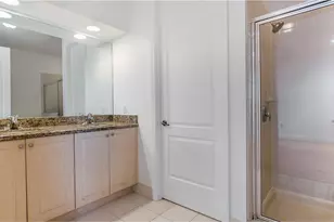 1061 SW 147th Ter, Pembroke Pines, FL 33027 - Photo 14