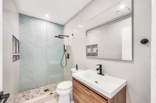 1760 NE 13th St, Fort Lauderdale, FL 33304 - Photo 20