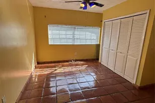 9261 SW 68th St, Miami, FL 33173 - Photo 18