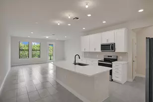 4841 Chantilly Rd, Lake Worth, FL 33467 - Photo 6