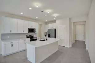 4841 Chantilly Rd, Lake Worth, FL 33467 - Photo 4