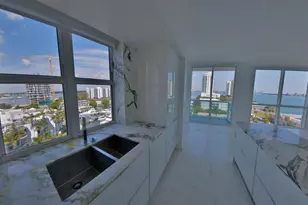 7910 Harbor Island Dr, North Bay Village, FL 33141 - Photo 12