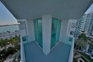 7910 Harbor Island Dr, North Bay Village, FL 33141 - Photo 24