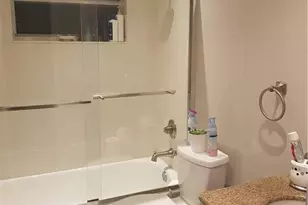 2210 Taylor St, Hollywood, FL 33020 - Photo 10