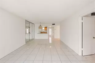 8081 N Sunrise Lakes Dr, Sunrise, FL 33322 - Photo 8