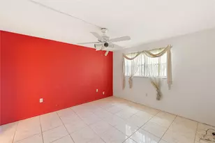 8081 N Sunrise Lakes Dr, Sunrise, FL 33322 - Photo 10