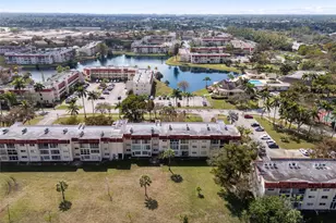 8081 N Sunrise Lakes Dr, Sunrise, FL 33322 - Photo 16