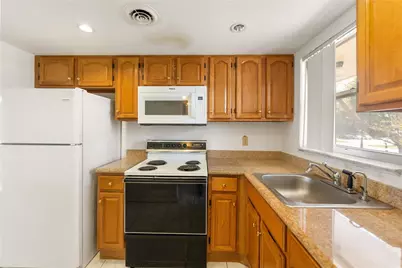 8081 N Sunrise Lakes Drive #203, Sunrise, FL 33322 - Photo 4